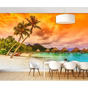 Tropikal Deniz Kenarı ve Palmiye Ağaçları