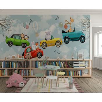 Gökyüzünde Renkli Arabalar ve Sevimli Hayvanlar Duvar Kağıdı